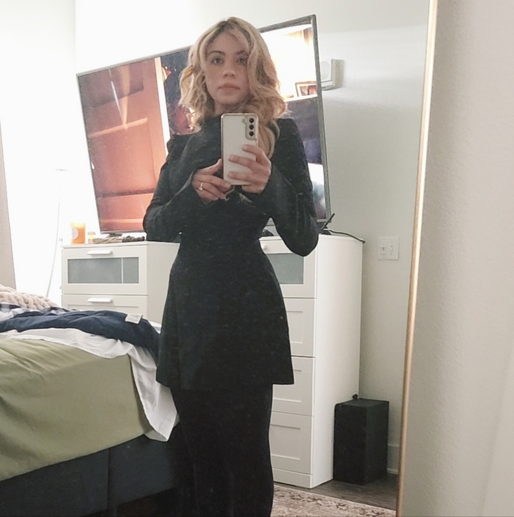 Meet your Posher, Crystal